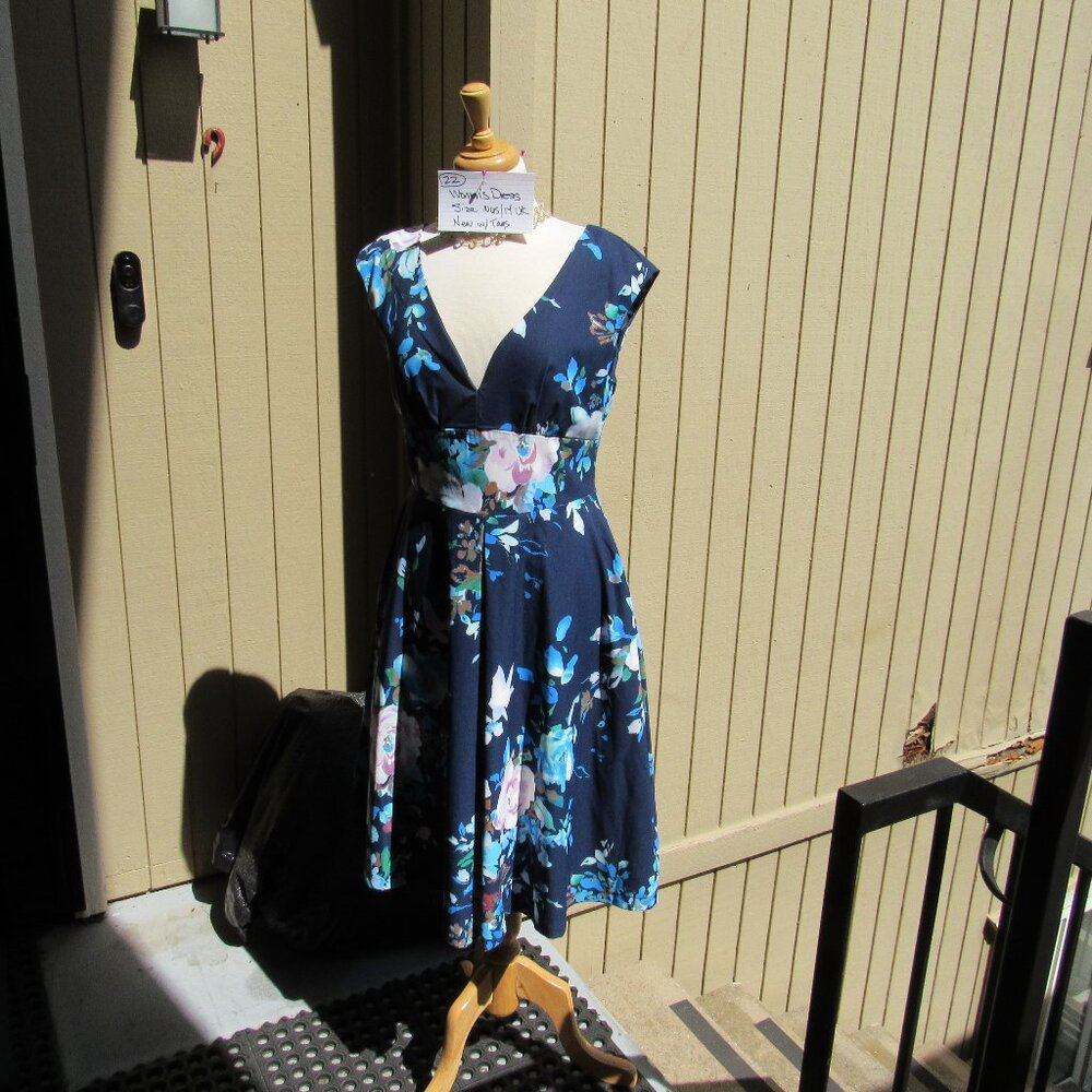#22. NEW WOMEN'S FLORAL SUMMER DRESS BY JOLIE MOI  (SIZE 10US / 14UK)